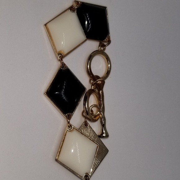 Vintage 80s Enameled Toggle Bracelet - Picture 2 of 4